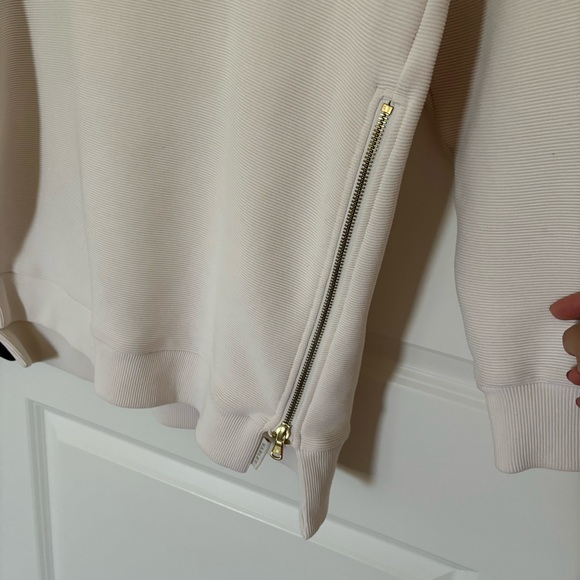 Varley Manning tunic sweatshirt in eggnog - Picture 6 of 6